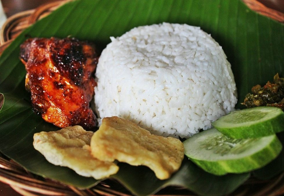 Indonesian Food: 12 Must-Eat Street Food Dishes in Java & Where To Try Them